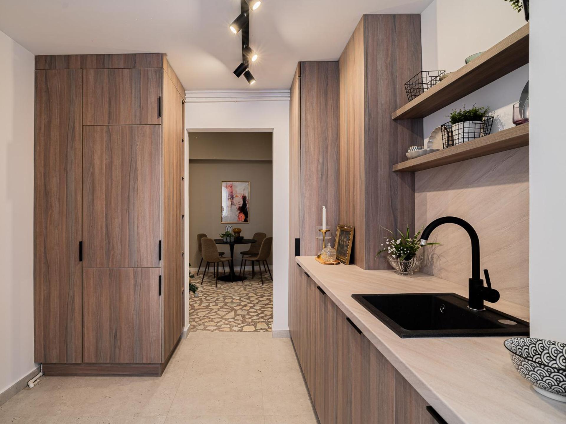 Loggia & Luxe 5Br Penthouse In Universitatii Area Bucharest Luaran gambar