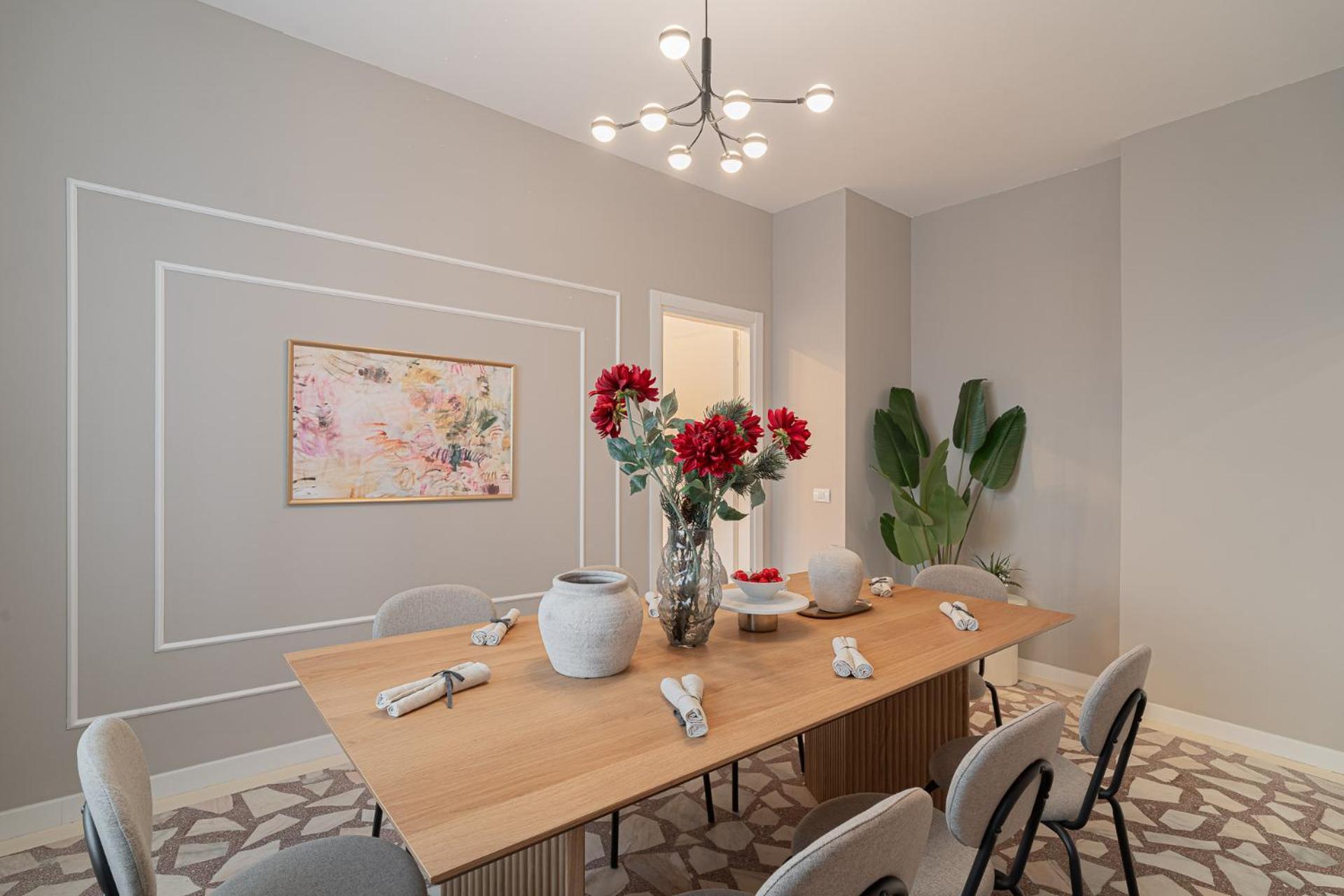 Loggia & Luxe 5Br Penthouse In Universitatii Area Bucharest Luaran gambar